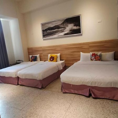 Rainbow Hotel Magong Extérieur photo